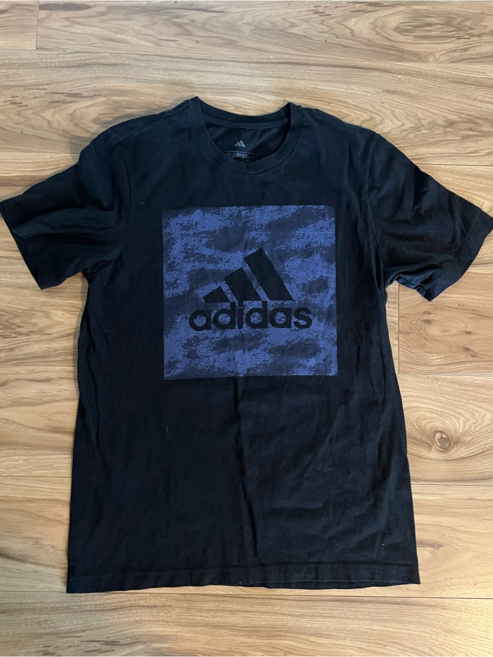 Adidas Men's Black Graphic Logo T-Shirt Small